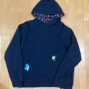 새상품급 그라니프 몬스터 주식회사 샐리 마이크 자수 후드티 L