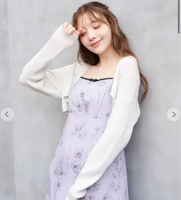 LILLIAN CARAT 라메 볼레로 가디건 실버