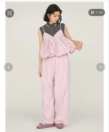 [ 완판템 ] emmi 나일론 이지 팬츠 미사용 새상품