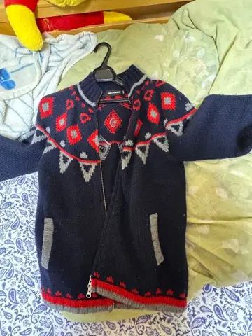 노르딕 무늬 집업 니트 스웨터