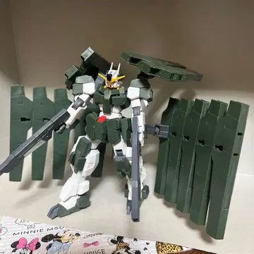 HG 건담 사바냐 (최종 결전 사양)