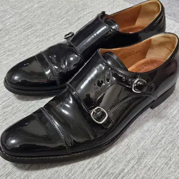 처치스 더블 몽크 스트랩 에나멜 블랙