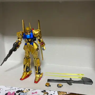 HG 백식 건담 프라모델 페인팅 제품