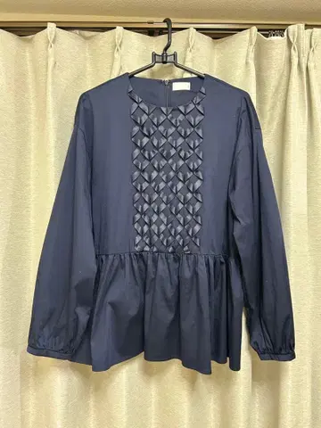 고급 네이비 리본 짜임 블라우스