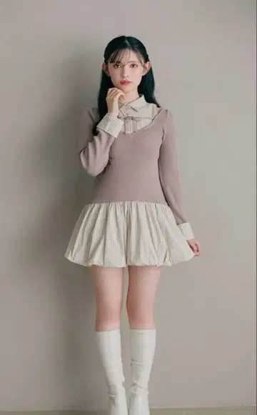 릴리 에뮬리 Rilly emulie 미니 원피스