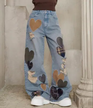 다리치 랜덤 하트 패치워크 데님 팬츠 S 사이즈
