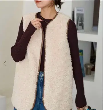 새상품급 [ relume ] 시프 인조 모피 지퍼 베스트