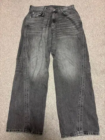 ZARA 그레이 데님 팬츠