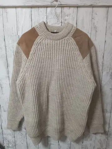 하이랜드 영국제 베이지 니트 두꺼운 스웨터 L 사이즈 소 스웨이드 패치