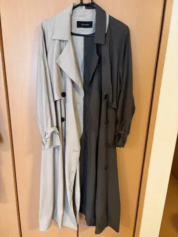 JEANASIS 바이컬러 트렌치코트