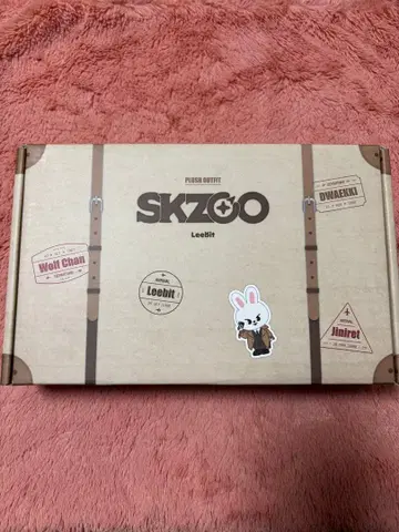 SKZOO OUTFIT Detective ver. 리비트