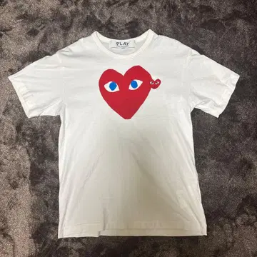 PLAY 하트 디자인 T셔츠