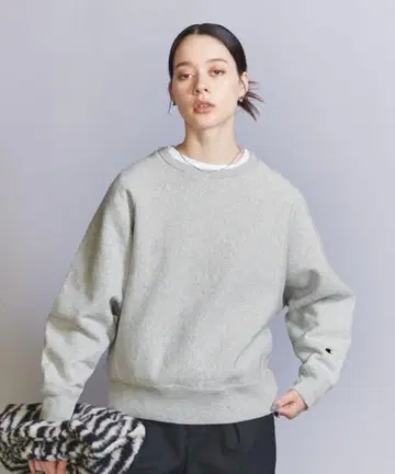 Champion x BEAUTY & YOUTH 별주 래글런 맨투맨