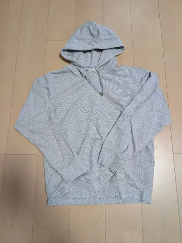 유니클로 그레이 후드 부착 후드티