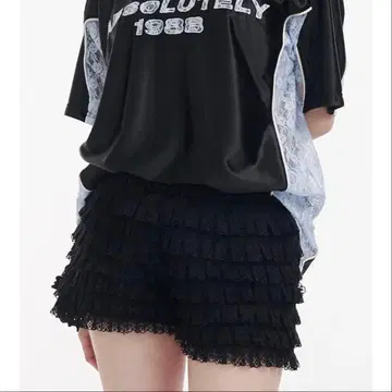 jouetie 레이스 티어드 프릴 숏팬츠