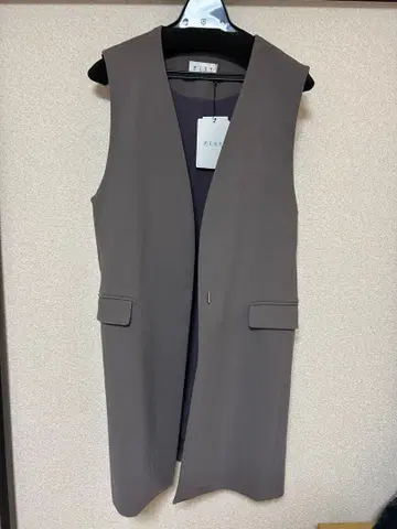 PLST 멀티 스트레치 미들 베스트 S 사이즈 택 포함 새상품