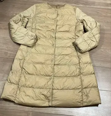 유니클로 울트라 라이트 다운 컴팩트 코트 M