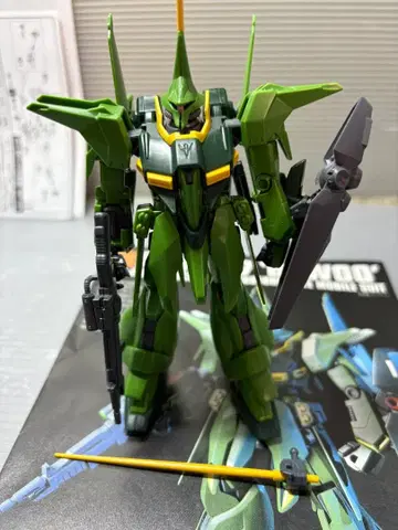 HGUC 기동전사 건담 ZZ 1/144 AMX-107 바우 양산형 완성품