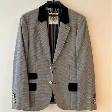 Education from Youngmachines 체크 무늬 자켓