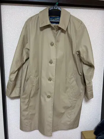 Ford Mills 트렌치코트 사이즈 38 베이지