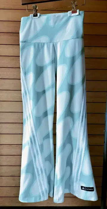 XL 아디다스 x 마리메꼬 플레어 레깅스 그린 x 화이트 익명 배송