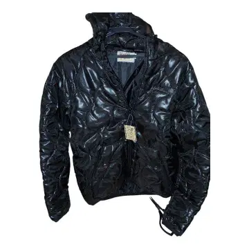 광택 블랙 후드 부착 다운 자켓