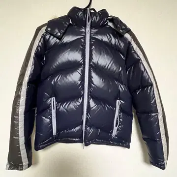 새상품급 다운 자켓 후드 부착 광택감 네이비 남성용 M