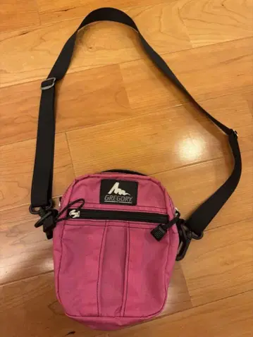 Gregory 그레고리 퀵 포켓 M 숄더 파우치 [ 핑크 ]