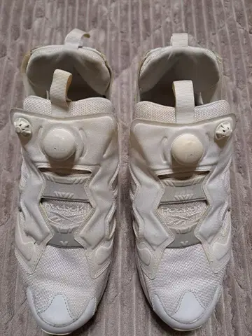 Reebok 인스타펌프 퓨리 스니커즈