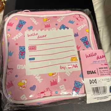 B1A4 미니백 핑크 캐릭터 패턴