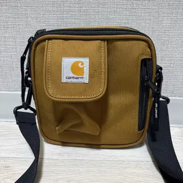 Carhartt 숄더백 브라운