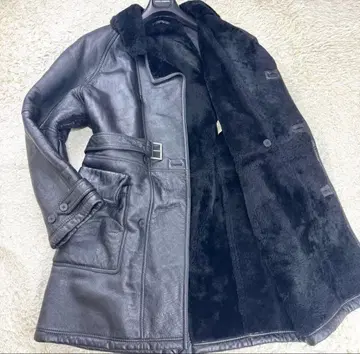 블랙 가죽 더플 코트