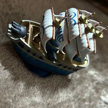 원피스 월드 컬렉션 마린포드 1 해군선