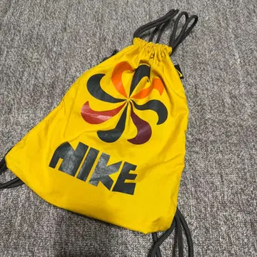 NIKE 나이키 냅색 90s 00s 풍차 로고 볼드 나이키 y2k