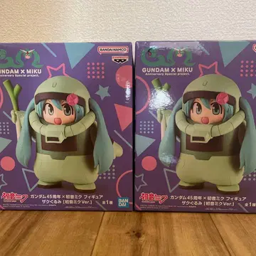 GUNDAM x MIKU 자쿠 인형 피규어 세트
