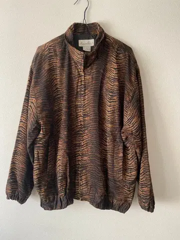 Rainbow 호랑이 무늬 점퍼 원사이즈