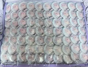 후와 미나토 준 브라 캔뱃지 70개