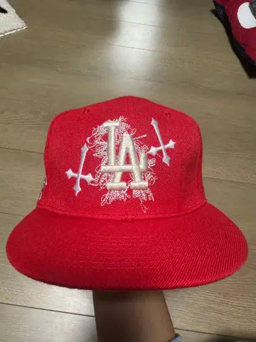 LA 로고 빨간색 야구 모자 NEWERA 57.7cm