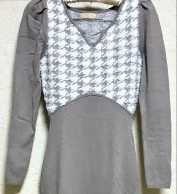 리젝시 하운드 투스 머메이드 니트 원피스 베이지