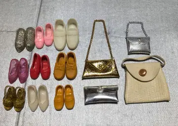 인형용 신발과 백 세트