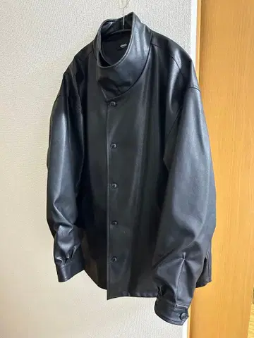 가격 인하! glamb 하이넥 가죽 셔츠 M