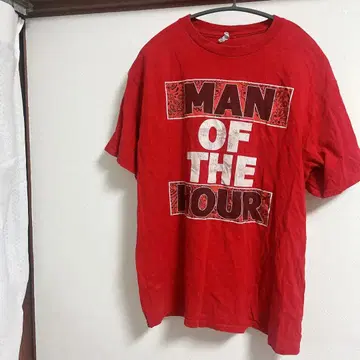 빨간색 MAN OF THE HOUR 티셔츠 여성용 남성용