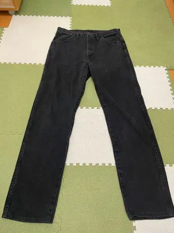 RUSTLER 블랙 데님