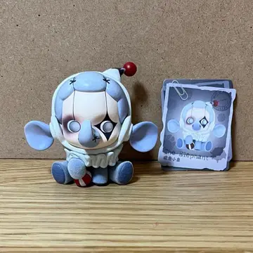 POPMART SKULLPANDA THE MARE OF ANIMALS