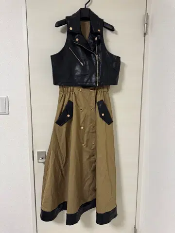 리즈 리 가죽 베스트 롱 스커트 세트