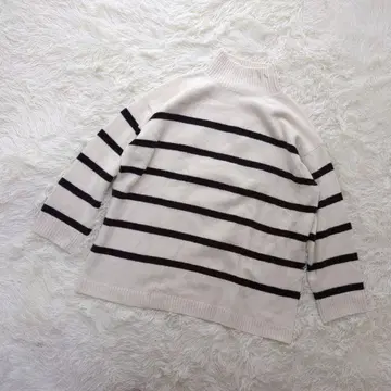 GU 스웨터(XL) 패널 보더 하이넥 두꺼운 원단 모노톤 빅 사이즈