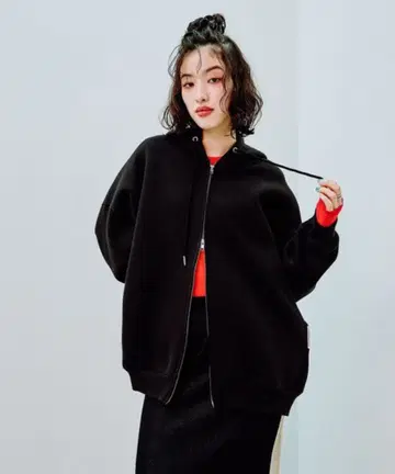 ZIP 업 BIG 후디 블랙