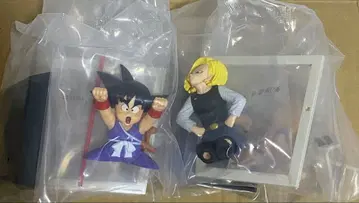 제일복권 드래곤볼 40th E상 만화 스트럭처 2종 세트