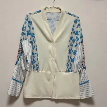 꽃무늬 이소재 가디건