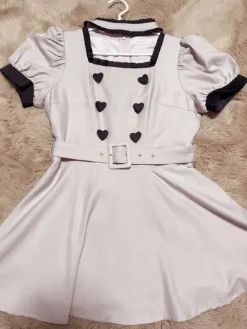 pium 피움 초커 프릴 하트 버튼 셋업-pink